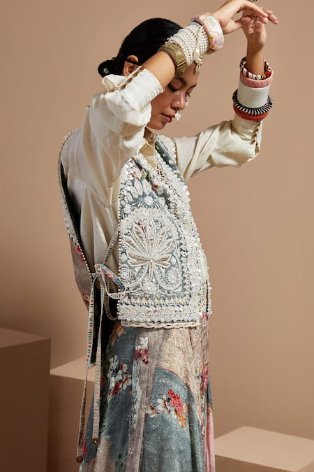 Shop Aseem Kapoor Multi Color Embroidered Resham Thread Gilet at Aza Fashions Shop_Aseem Kapoor_Multi Color Embroidered Resham Thread Gilet _at_Aza_Fashions