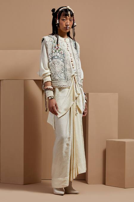 Aseem Kapoor Multi Color Muslin, Silk, Crepe Embroidery, Beads Round Neck Gilet Kurta Set Online at Aza Fashions Aseem Kapoor_Multi Color Muslin, Silk, Crepe Embroidery, Beads Round Neck Gilet Kurta Set _Online_at_Aza_Fashions