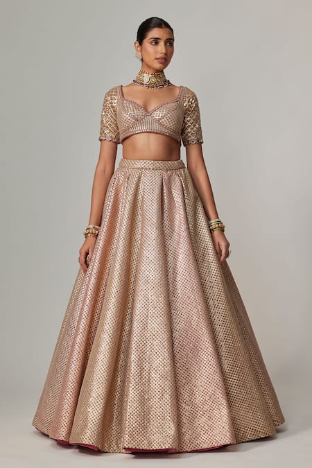 Vvani By Vani Vats Beige Georgette, Organza Gota Patti Sweetheart Neck Deep Metallic Lehenga Set at Aza Fashions Vvani By Vani Vats_Beige Georgette, Organza Gota Patti Sweetheart Neck Deep Metallic Lehenga Set _at_Aza_Fashions