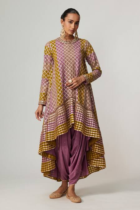 Vvani By Vani Vats_Multi Color Georgette, Crepe Sequins V-neck Multicolor Dhoti Kurta Set _Online_at_Aza_Fashions