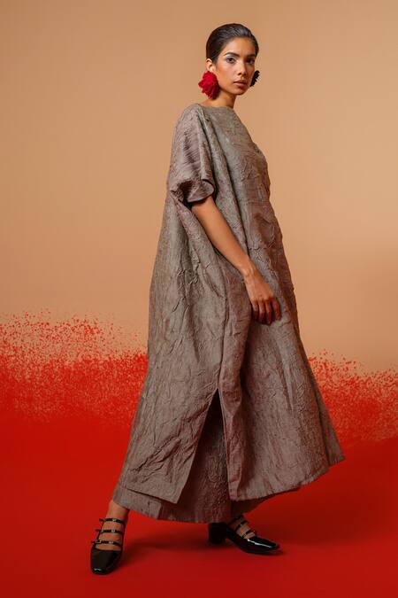 Stoique Gray Silk Round Neck Grey Mysore Long Kurta at Aza Fashions Stoique_Gray Silk Round Neck Grey Mysore Long Kurta _at_Aza_Fashions