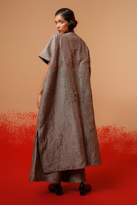 Shop Stoique Gray Silk Round Neck Grey Mysore Long Kurta Shop_Stoique_Gray Silk Round Neck Grey Mysore Long Kurta