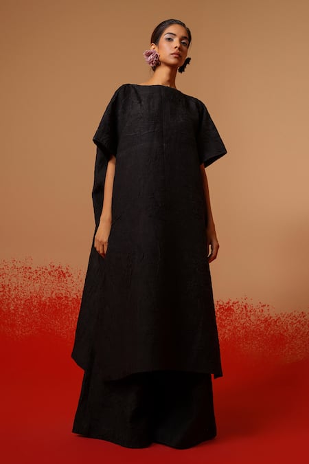 Stoique Black Silk Round Neck Mysore Long Kurta at Aza Fashions Stoique_Black Silk Round Neck Mysore Long Kurta _at_Aza_Fashions