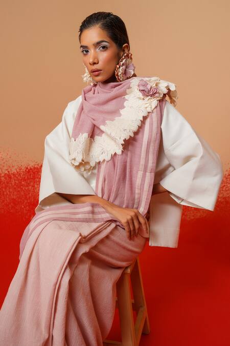 Stoique_Ivory Handloom Cotton V-neck Handwoven Top _at_Aza_Fashions