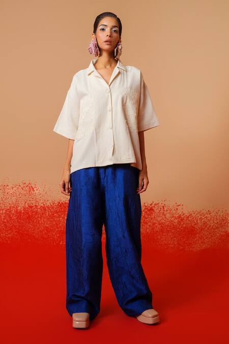 Stoique Off White Cotton Embroidery Collared Handwoven Shirt Online at Aza Fashions Stoique_Off White Cotton Embroidery Collared Handwoven Shirt _Online_at_Aza_Fashions