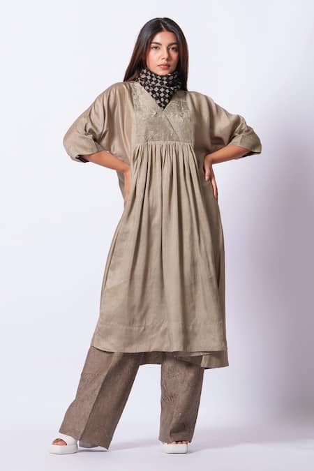 Stoique Designer Grey Mysore Silk Kurta 