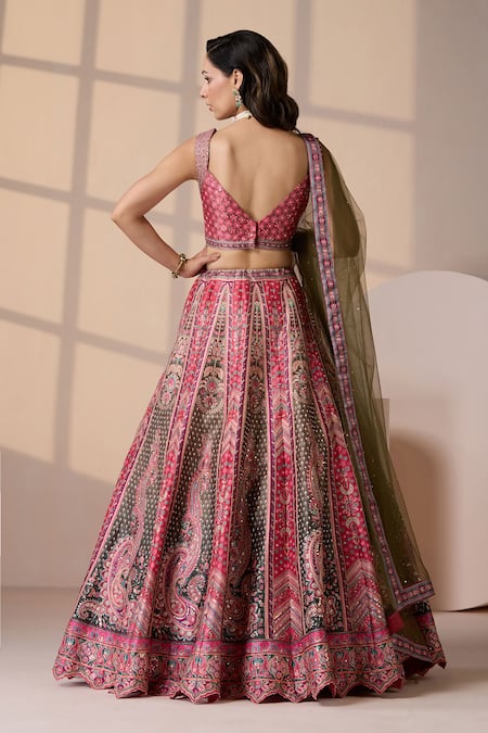 Chaashni By Maansi And Ketan Pink Silk, Net Sequins, Stones, Embroidery Sweetheart Neck Lehenga Set Online at Aza Fashions Chaashni By Maansi And Ketan_Pink Silk, Net Sequins, Stones, Embroidery Sweetheart Neck Lehenga Set _Online_at_Aza_Fashions