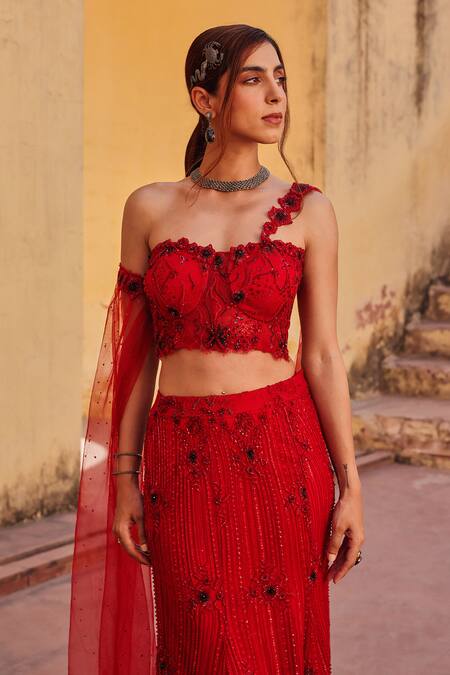 Buy Label Moni K Red Chanderi, Net Sequins, Beads, Embroidery Designer Fusion Lehenga Set Online at Aza Fashions Buy_Label Moni K_Red Chanderi, Net Sequins, Beads, Embroidery Designer Fusion Lehenga Set _Online_at_Aza_Fashions