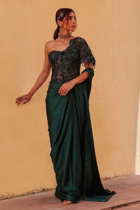 Buy Label Moni K Green Satin, Net Embroidery Sweetheart Neck Bottle Pre-draped Saree And Corset Online at Aza Fashions Buy_Label Moni K_Green Satin, Net Embroidery Sweetheart Neck Bottle Pre-draped Saree And Corset _Online_at_Aza_Fashions
