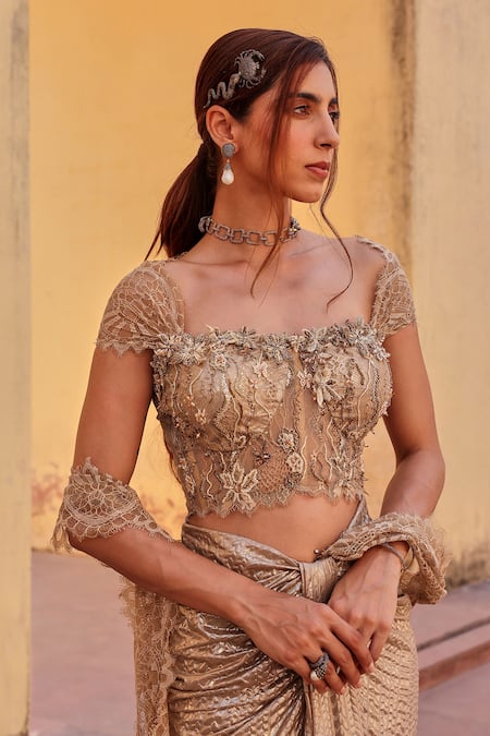 Label Moni K Gold Net, Chiffon Embroidery, Sequins Scoop Neck Pre-draped Saree Set at Aza Fashions Label Moni K_Gold Net, Chiffon Embroidery, Sequins Scoop Neck Pre-draped Saree Set _at_Aza_Fashions