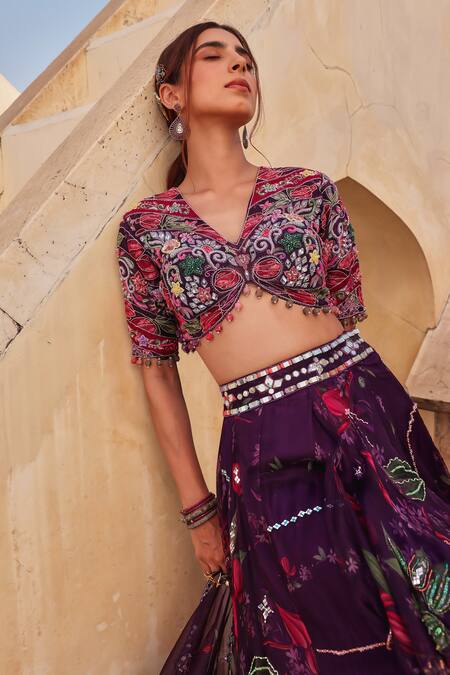 Label Moni K Wine Organza Sequins, Embroidery V-neck Printed Lehenga Set Online at Aza Fashions Label Moni K_Wine Organza Sequins, Embroidery V-neck Printed Lehenga Set _Online_at_Aza_Fashions