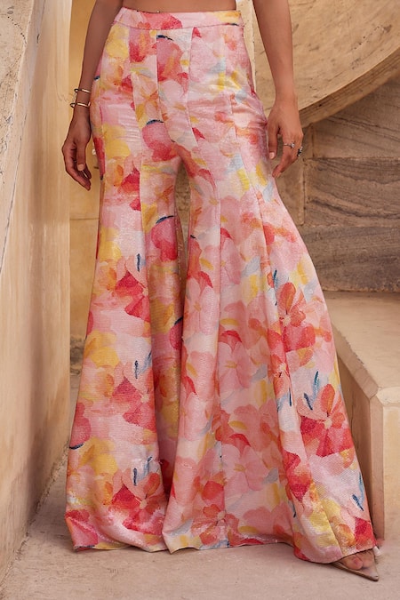 Label Moni K_Peach Organza Sequins Off-shoulder Embellished Kurta Set _Online_at_Aza_Fashions