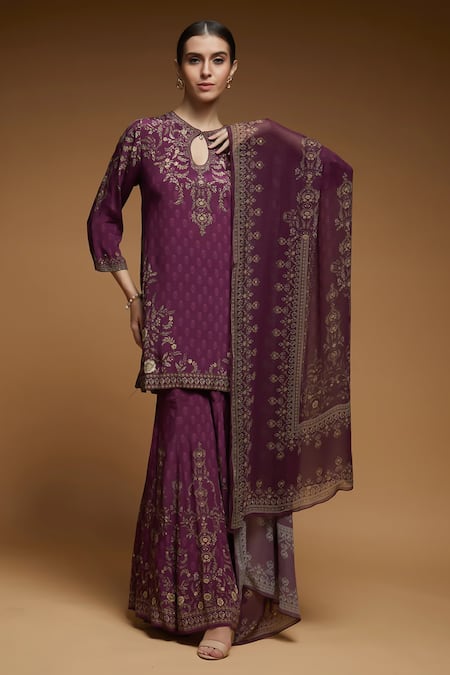 NIRRAAMYAA Wine Kurta Set with Rhinestones 