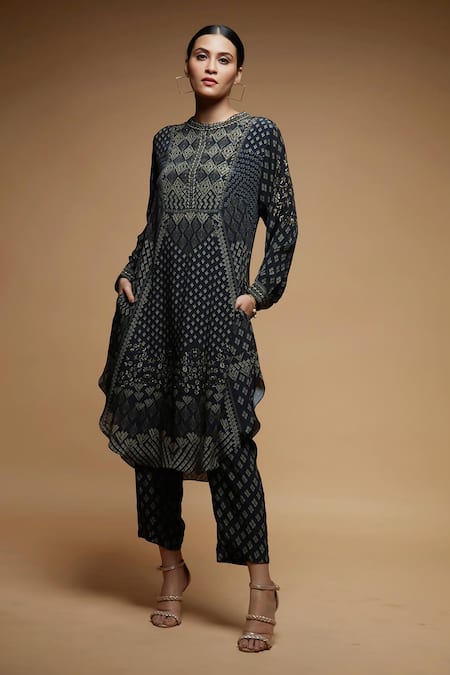 Nirraamyaa_Black Crepe, Brocade Rhinestones Round Neck Embroidered Kurta Set _Online_at_Aza_Fashions