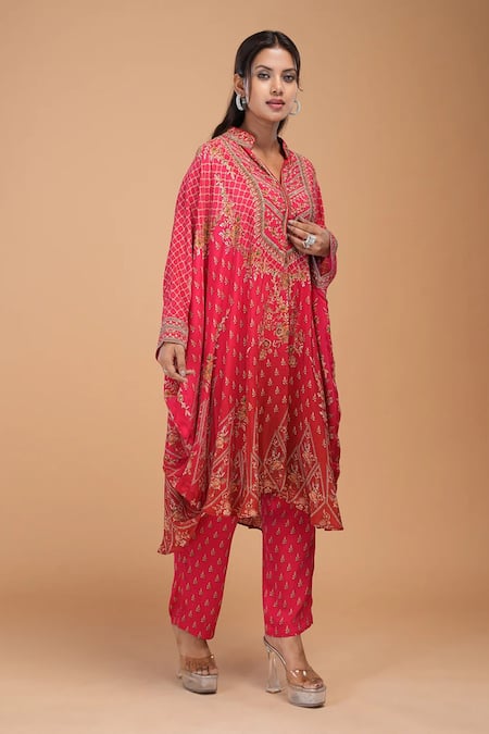 Nirraamyaa_Red Bamboo Rhinestones Collared Embroidered Kaftan Set _Online_at_Aza_Fashions