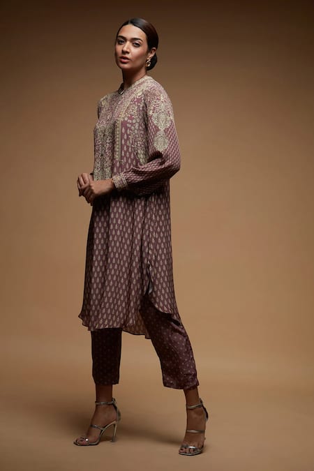 Nirraamyaa_Pink Bemberg Rhinestones Round Neck Designer Kurta Set With _Online_at_Aza_Fashions