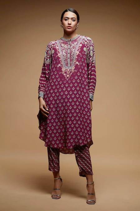 NIRRAAMYAA Wine Bamboo, Crepe Rhinestones Collared Embroidered Kurta Set 
