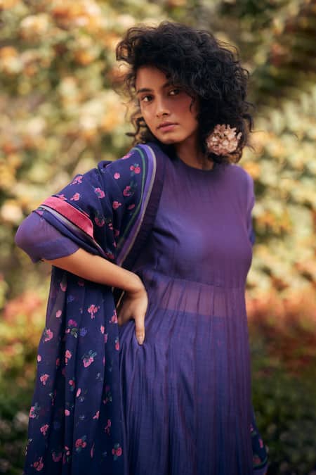 Paulmi And Harsh_Green Chanderi, Cotton, Organza Round Neck Grape Jelly Anarkali Set With Dupatta _Online_at_Aza_Fashions