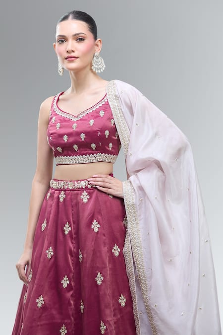 Samyukta Singhania_Maroon Tissue Beads, Sequins, Zari, Pearls, Stones Classic Lehenga Set _at_Aza_Fashions