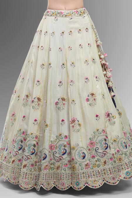 Samyukta Singhania_Cream Tissue, Viscose, Rayon Beads, Sequins, Embroidered Classic Lehenga Set_Online_at_Aza_Fashions