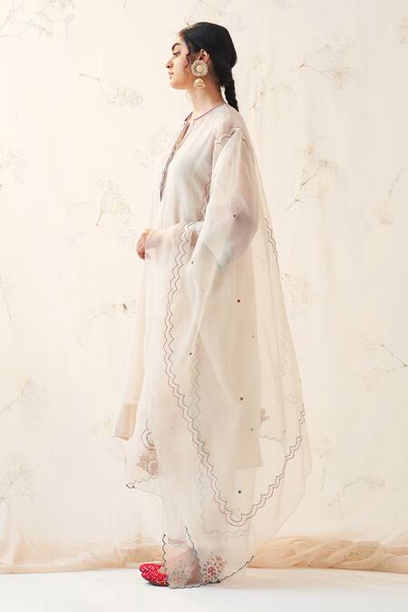 Janki India Ivory Chanderi, Silk, Organza Embroidery Split V-neck Kurta Set Online at Aza Fashions Janki India_Ivory Chanderi, Silk, Organza Embroidery Split V-neck Kurta Set _Online_at_Aza_Fashions