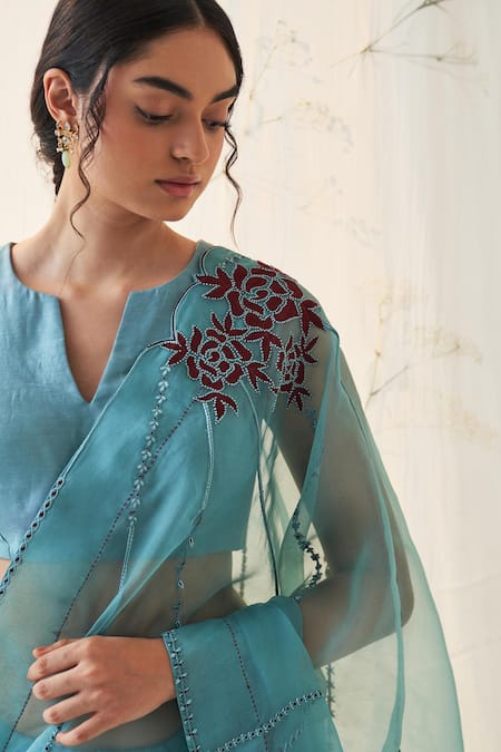 Janki India_Teal Organza, Chanderi, Cotton Embroidery V-neck Saree Set _Online_at_Aza_Fashions
