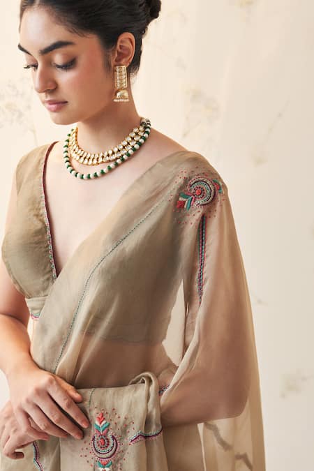 Shop Janki India Gold Organza, Chanderi, Cotton Embroidery V-neck Champagne Saree With Blouse Online at Aza Fashions Shop_Janki India_Gold Organza, Chanderi, Cotton Embroidery V-neck Champagne Saree With Blouse _Online_at_Aza_Fashions