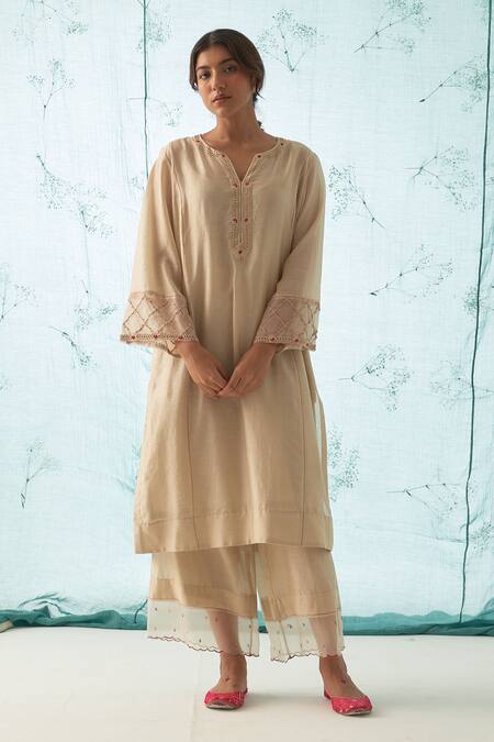 Buy Janki India Beige Chanderi, Organza Beads, Embroidery Split V-neck Kurta Set Online at Aza Fashions Buy_Janki India_Beige Chanderi, Organza Beads, Embroidery Split V-neck Kurta Set _Online_at_Aza_Fashions
