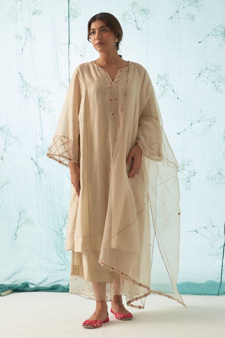 JANKI INDIA Beige Chanderi, Organza Beads, Embroidery Split V-neck Kurta Set 