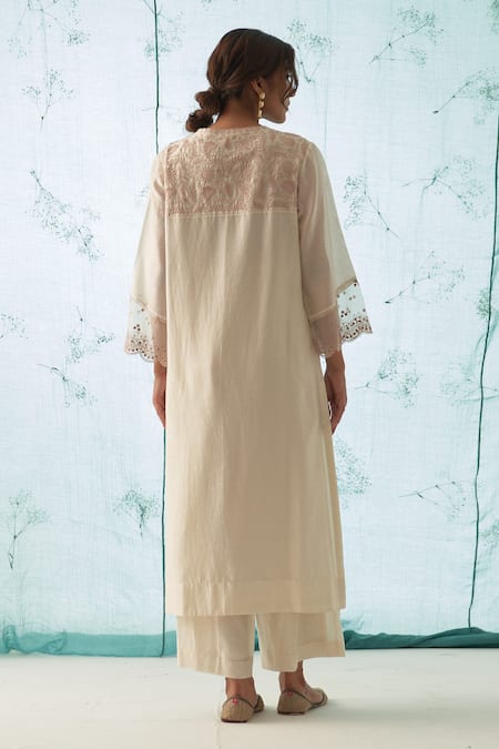 Shop Janki India Ivory Chanderi, Organza Embroidery V-neck Yoke Kurta Set at Aza Fashions Shop_Janki India_Ivory Chanderi, Organza Embroidery V-neck Yoke Kurta Set _at_Aza_Fashions