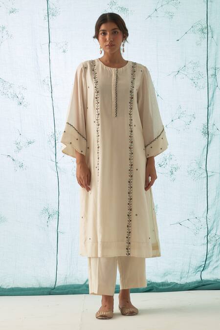 Buy Janki India Ivory Chanderi, Organza Embroidery Round Neck Kurta Set Online at Aza Fashions Buy_Janki India_Ivory Chanderi, Organza Embroidery Round Neck Kurta Set _Online_at_Aza_Fashions