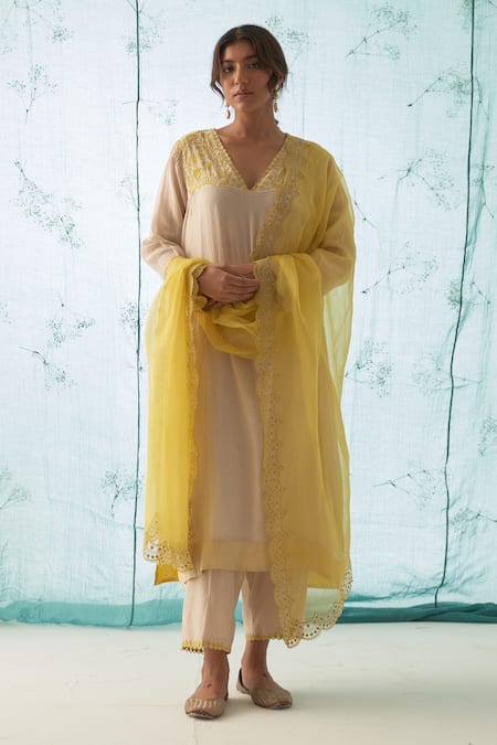 JANKI INDIA Ivory Chanderi, Organza Embroidery V-neck Kurta Set With Yellow 