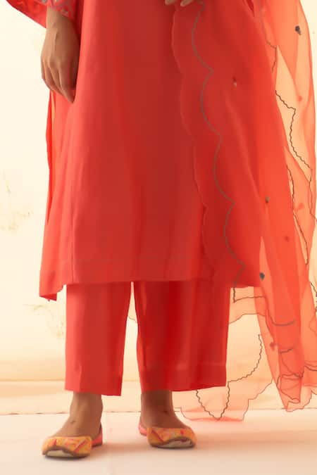 Buy Janki India Coral Chanderi, Organza Embroidery Keyhole Neck Kurta Set Online at Aza Fashions Buy_Janki India_Coral Chanderi, Organza Embroidery Keyhole Neck Kurta Set _Online_at_Aza_Fashions