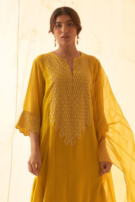 Buy_Janki India_Yellow Chanderi, Organza Embroidery Split V-neck Tonal Kurta Set _Online_at_Aza_Fashions