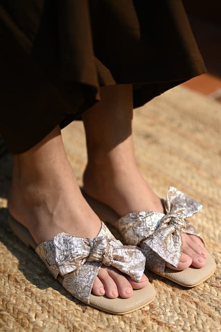 Buy_Miraki_Gold Champagne Bow Slide-in Flats _Online_at_Aza_Fashions