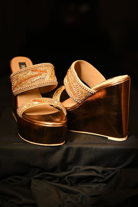 Miraki Gold Dual Strap Handwork Wedges 