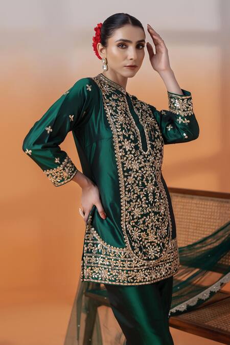 Shop_Raj Arora_Green Net Sequins, Zari Mandarin Collar Bottle Silk Kurta Set _Online_at_Aza_Fashions