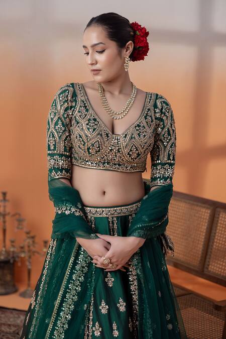 Buy_Raj Arora_Green Organza Pearls, Sequins V-neck Bottle Embellished Lehenga Set _Online_at_Aza_Fashions