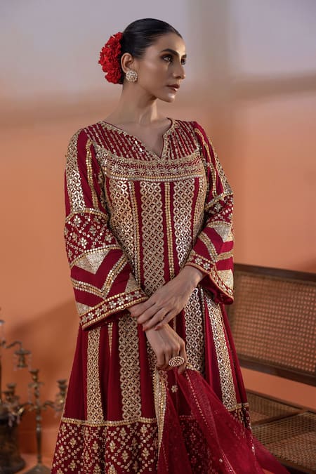 Shop_Raj Arora_Red Net Embroidery, Zari Round Neck Dori And Gota Embellished Kurta Set _Online_at_Aza_Fashions