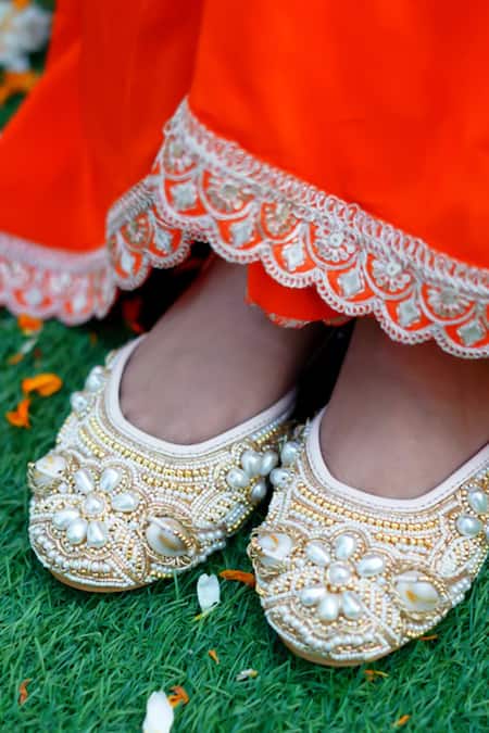 Shop Vaidaan Gold Designer Pari Jutti With Embellishments at Aza Fashions Shop_Vaidaan_Gold Designer Pari Jutti With Embellishments _at_Aza_Fashions