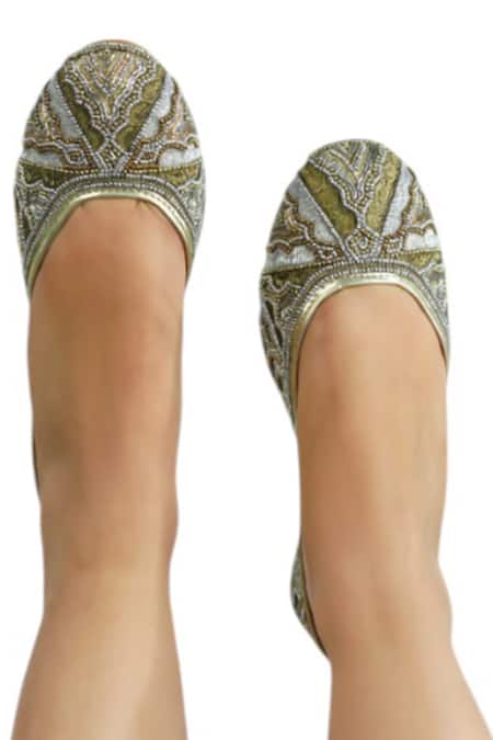 Shop_Vaidaan_Multi Color Savitri Jutti With Pearl And Bead Embellishments _at_Aza_Fashions