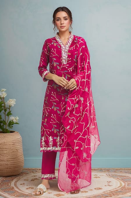 Samyukta Singhania Bloom Print & Embroidered Kurta Pant Set 