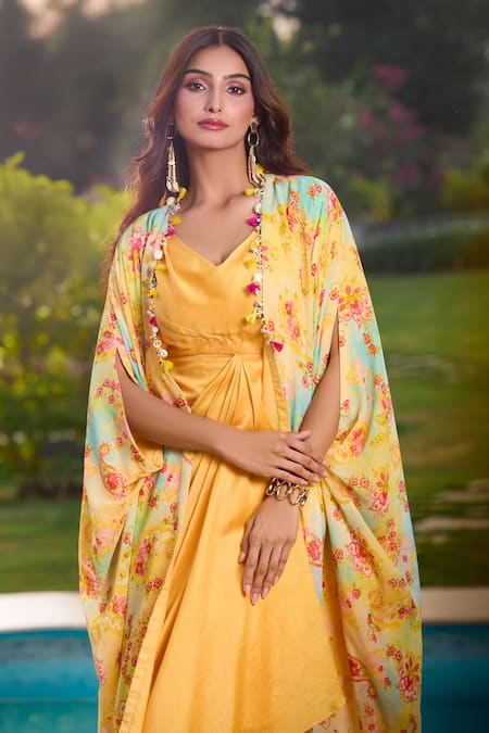 Buy_Aariyana Couture_Yellow Silk V-neck Draped Chanderi Tunic And Cape Set_Online_at_Aza_Fashions