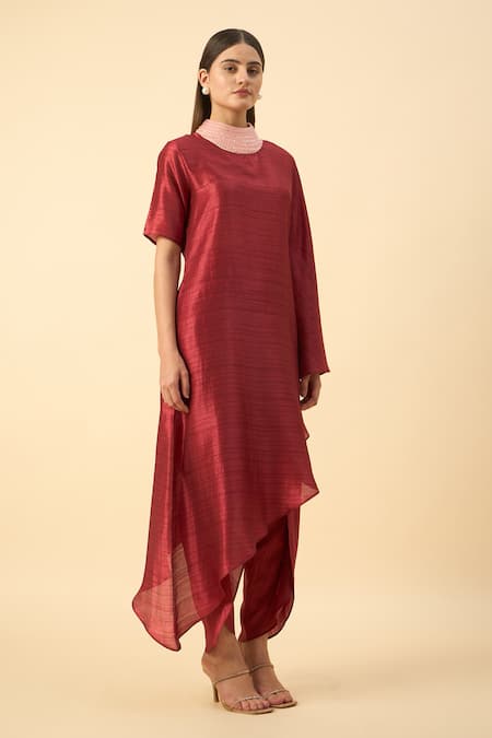 Aakaar Brown Silk Beads Round Neck Copper Matka Kurta Set Online at Aza Fashions Aakaar_Brown Silk Beads Round Neck Copper Matka Kurta Set _Online_at_Aza_Fashions