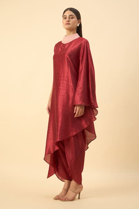 Shop Aakaar Brown Silk Beads Round Neck Copper Matka Kurta Set Online at Aza Fashions Shop_Aakaar_Brown Silk Beads Round Neck Copper Matka Kurta Set _Online_at_Aza_Fashions