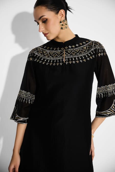 Shop_SHASHA GABA_Black Polyester Embroidery Mandarin Collar Duskfall Straight Kurta _Online_at_Aza_Fashions
