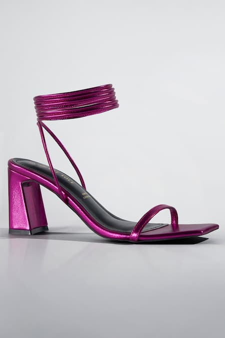 Signature Sole_Fuchsia Wrap Metallic Block Heel Sandals _Online_at_Aza_Fashions