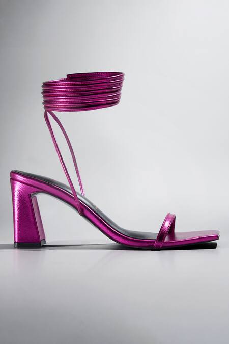 Buy_Signature Sole_Fuchsia Wrap Metallic Block Heel Sandals _Online_at_Aza_Fashions