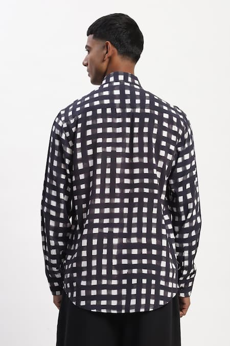 Abraham And Thakore Watercolour Checks Casual Shirt 
