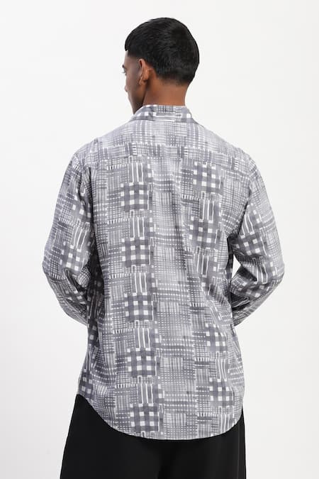 Abraham And Thakore Handpainted Checks Casual Shirt 